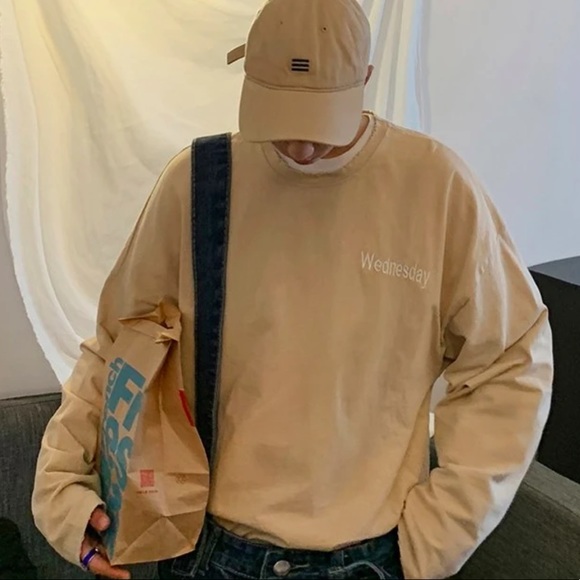 “Wednesday” long sleeve t-shirt - Picture 3 of 7